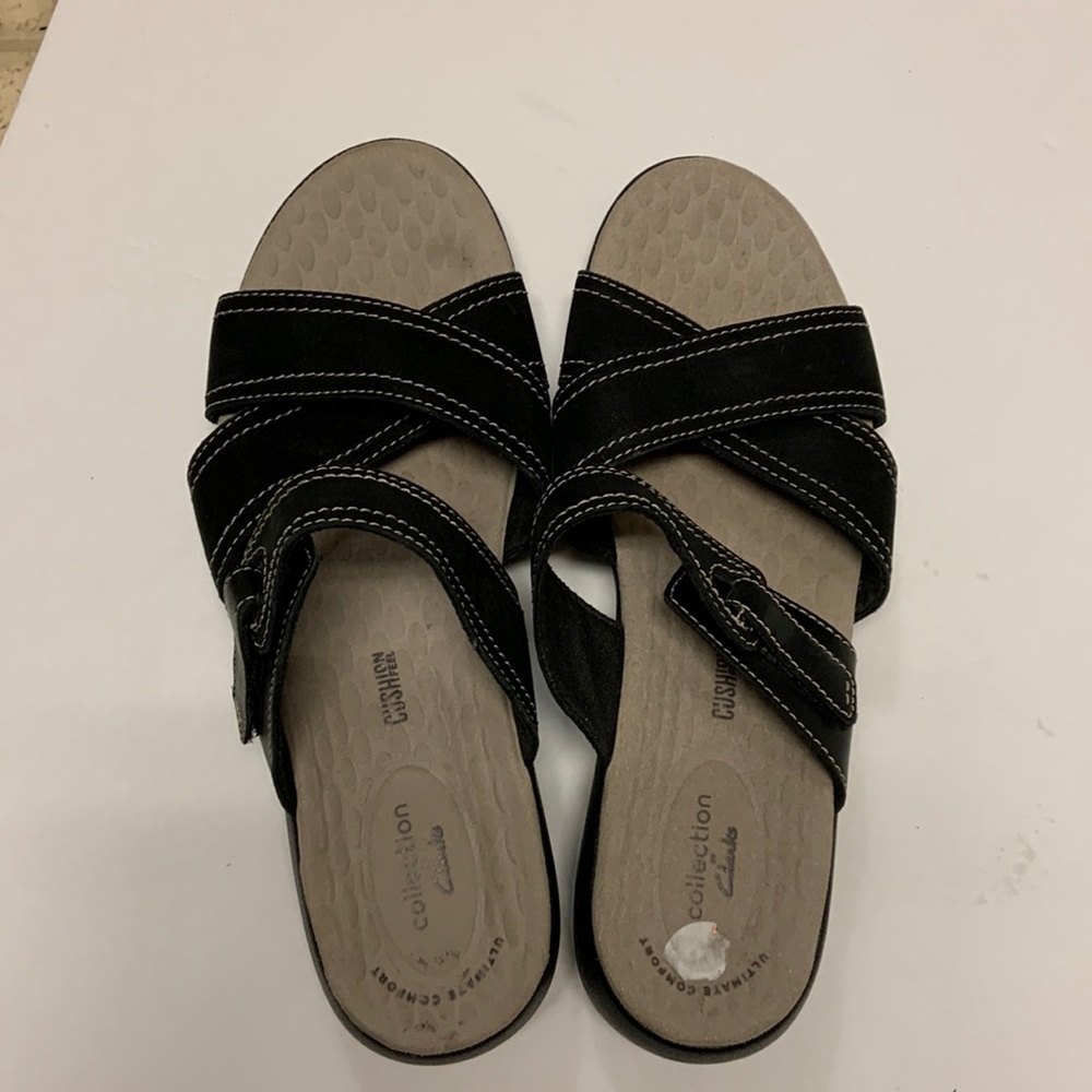 Clarks Cloudsteppers Collection Black leather sandals sz 10